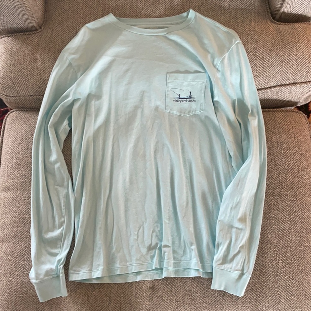 Vinyard Vines long sleeve tee. Teal in color.